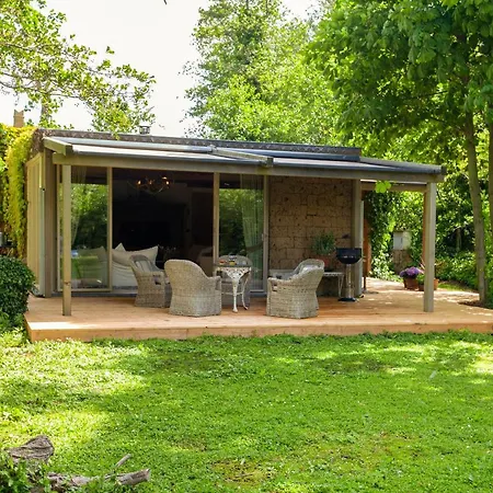 Huis In De Bergse Plas *