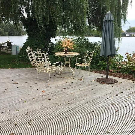 Villa Huis In De Bergse Plas *